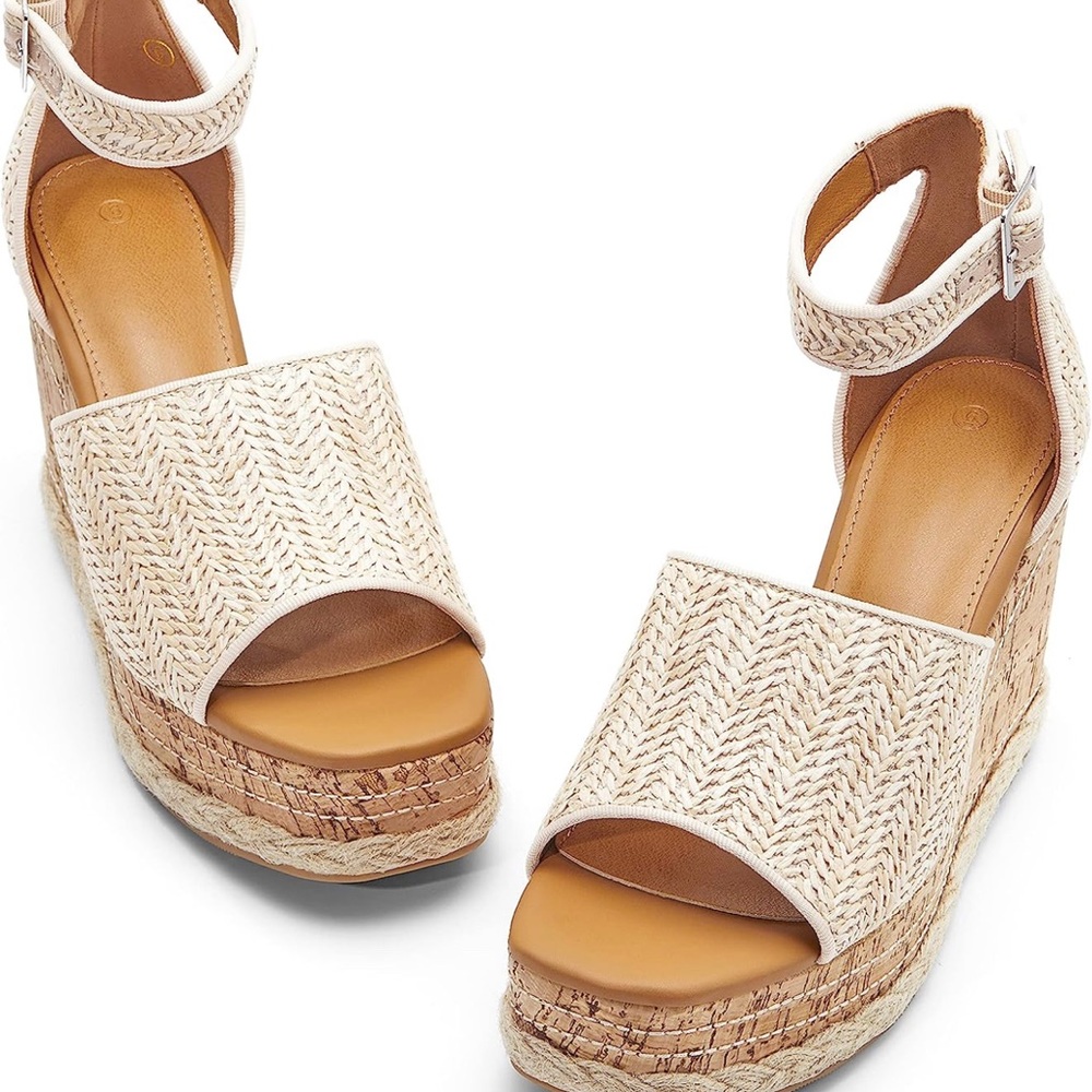 Universal Thread Beige Woven Wedge Open Toe Espadrille Buckle Strap Size 9.5